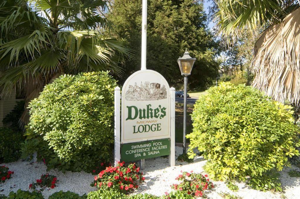 Dukes Midway Lodge Окленд Экстерьер фото
